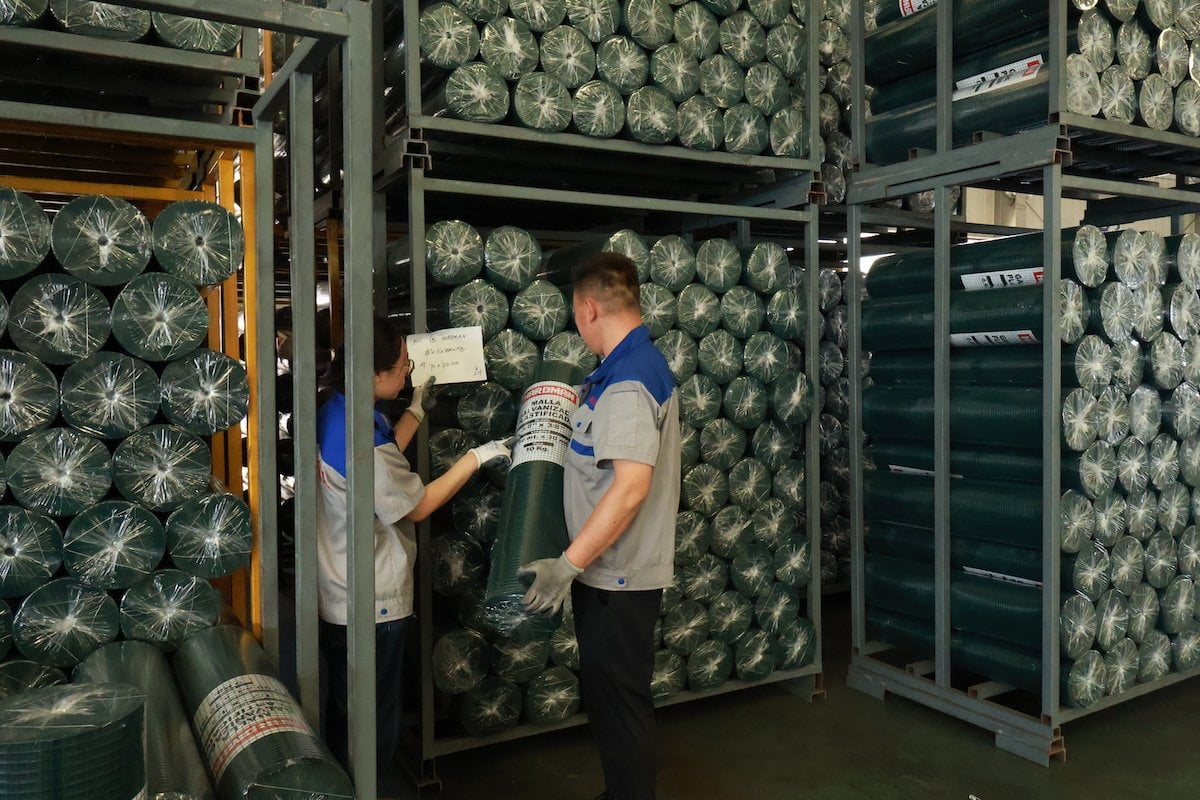 How Much Does PVC Coated Welded Wire Mesh Cost in Bulk Export Orders?
